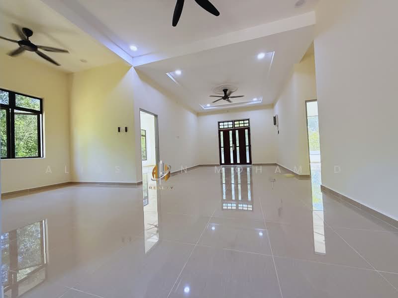 Bungalow for Sale in Batu Rakit (Terengganu) - Alias Bin Mohamad - PropertyGuru.com.my
