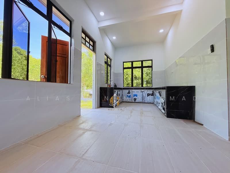Bungalow for Sale in Batu Rakit (Terengganu) - Alias Bin Mohamad - PropertyGuru.com.my
