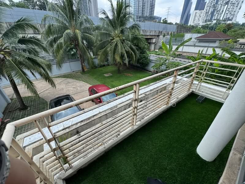 Rumah Berkembar untuk Dijual di Desa Sri Hartamas (Sri Hartamas) - Evelyn Khoo - Balcony - PropertyGuru.com.my