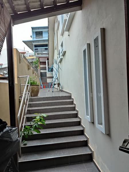 Semi-Detached House for Sale in Bukit Dumbar (Jelutong) - Millie Chew - Exterior - PropertyGuru.com.my