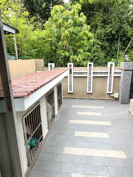 Semi-Detached House for Sale in Bukit Dumbar (Jelutong) - Millie Chew - Exterior - PropertyGuru.com.my