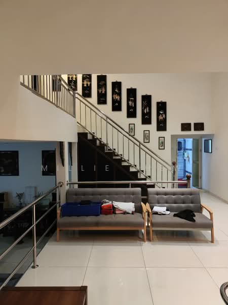 Semi-Detached House for Sale in Bukit Dumbar (Jelutong) - Millie Chew - Living Room - PropertyGuru.com.my