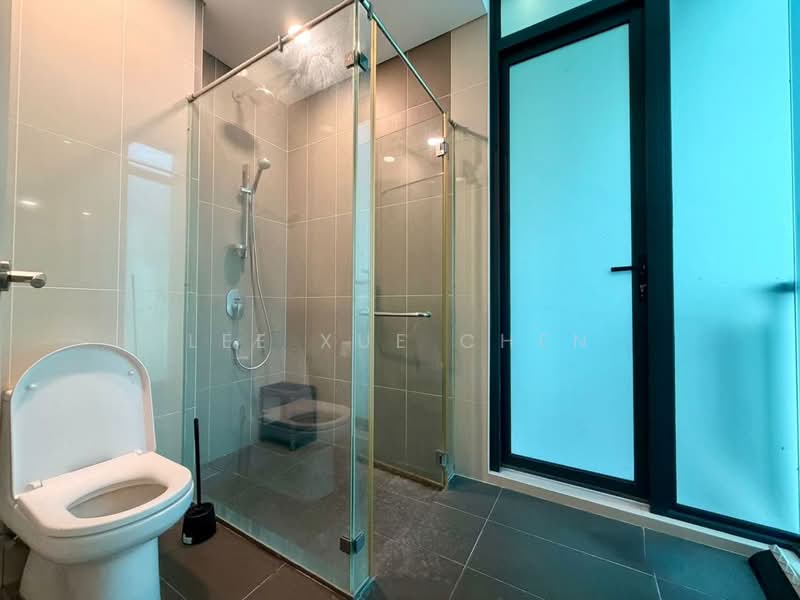 Kondominium untuk Disewa di The LIGHT COLLECTION II - Lee Xue Chen - Bathroom - PropertyGuru.com.my