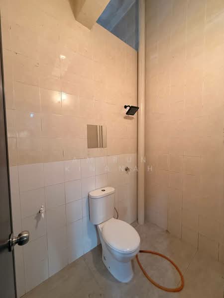 Rumah Teres 1 Tingkat untuk Disewa di Klang (Selangor) - Amirun Kinanah - Bathroom - PropertyGuru.com.my