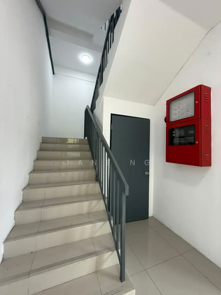 Kilang untuk Dijual di Kawasan Perindustrian Kajang Jaya (Semenyih) - Jane Ng - Corridor - PropertyGuru.com.my