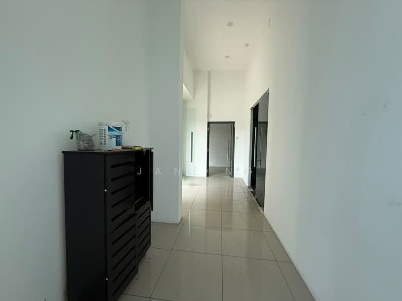 Kilang untuk Dijual di Kawasan Perindustrian Kajang Jaya (Semenyih) - Jane Ng - Corridor - PropertyGuru.com.my