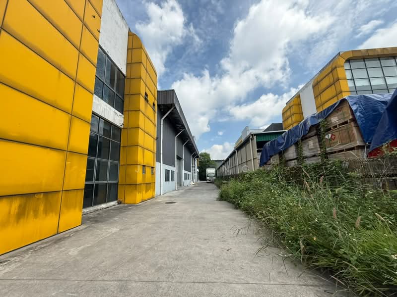 Kilang untuk Dijual di Kawasan Perindustrian Kajang Jaya (Semenyih) - Jane Ng - Exterior - PropertyGuru.com.my