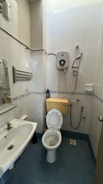 2-storey Terraced House for Rent in Setia Alam (Selangor) - Thomas Thi - Bathroom - PropertyGuru.com.my