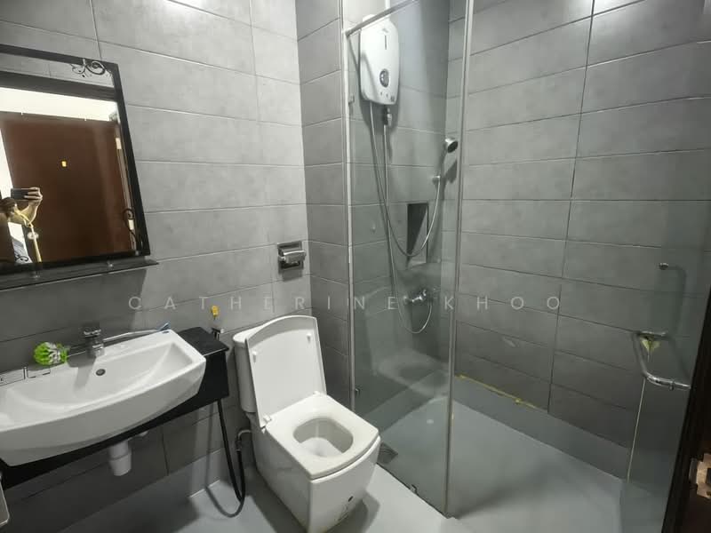 Servis Apartment untuk Dijual di Paragon Suites @ CIQ - Catherine Khoo - Bathroom - PropertyGuru.com.my