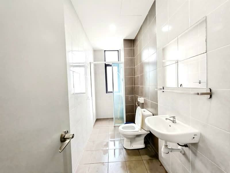 Servis Apartment untuk Disewa di Zenopy Residences - Evanslee . - Bathroom - PropertyGuru.com.my