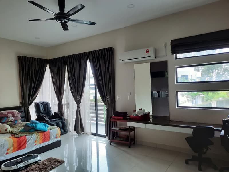 Semi-Detached House for Sale in Permas Jaya (Johor) - Shishi . - PropertyGuru.com.my