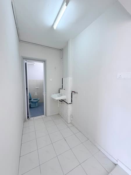 Apartment for Sale at Segar Apartments - Jacqueline San - Bathroom - PropertyGuru.com.my