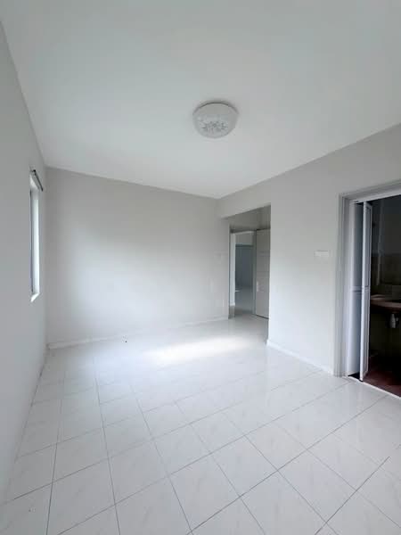 Apartment for Sale at Segar Apartments - Jacqueline San - Interior - PropertyGuru.com.my