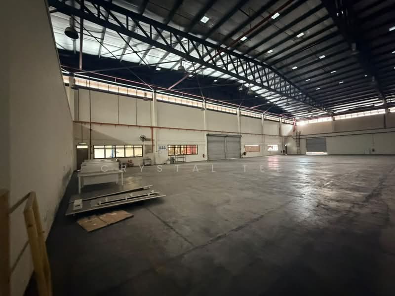 Gudang untuk Disewa di Taman Juru (Bukit Minyak) - Crystal Tee - Interior - PropertyGuru.com.my