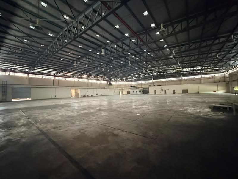 Gudang untuk Disewa di Taman Juru (Bukit Minyak) - Crystal Tee - Interior - PropertyGuru.com.my