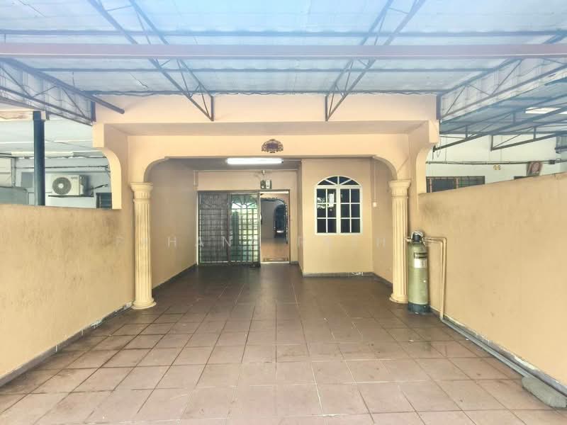 Rumah Teres 2 Tingkat untuk Dijual di Taman Sri Muda (Shah Alam) - Fahana Rashid - Exterior - PropertyGuru.com.my
