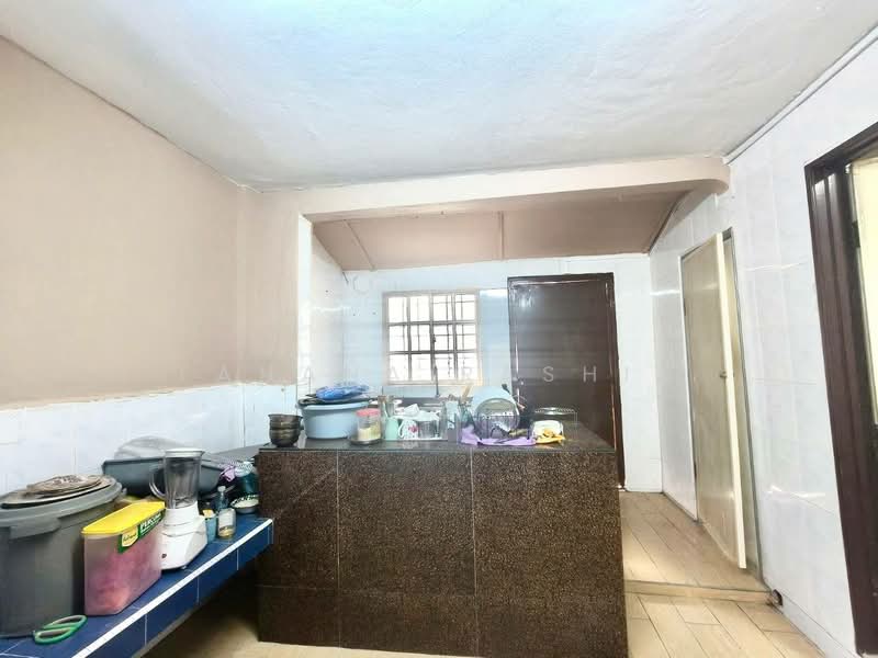 Rumah Teres 2 Tingkat untuk Dijual di Taman Sri Muda (Shah Alam) - Fahana Rashid - Kitchen - PropertyGuru.com.my