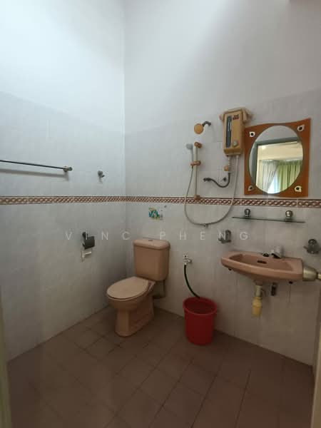 Rumah Teres 2 Tingkat untuk Dijual di Taman Bertam Perdana (Bertam) - Vinc Pheng - Bathroom - PropertyGuru.com.my