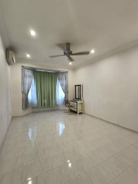 Rumah Teres 2 Tingkat untuk Dijual di Taman Bertam Perdana (Bertam) - Vinc Pheng - Living Room - PropertyGuru.com.my