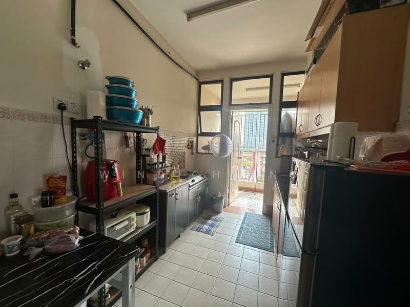 Condominium for Sale at Pelangi Utama - Wind Cheang - Kitchen - PropertyGuru.com.my
