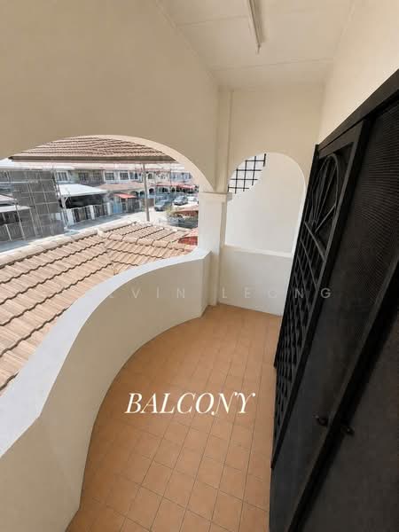 Rumah Teres 2 Tingkat untuk Dijual di Taman Setapak Indah (Setapak) - Calvin Leong - Balcony - PropertyGuru.com.my