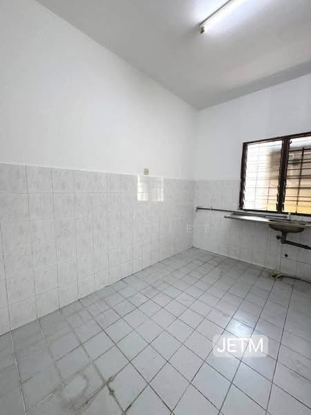 Rumah Teres 2 Tingkat untuk Dijual di Bandar Bukit Tinggi (Klang) - Tom Lee - PropertyGuru.com.my