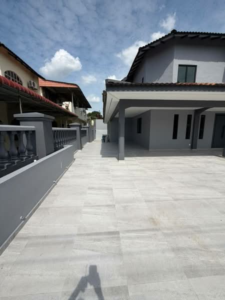 Rumah Berkembar untuk Dijual di Taman Skudai Baru (Skudai) - Iden Tan - Exterior - PropertyGuru.com.my