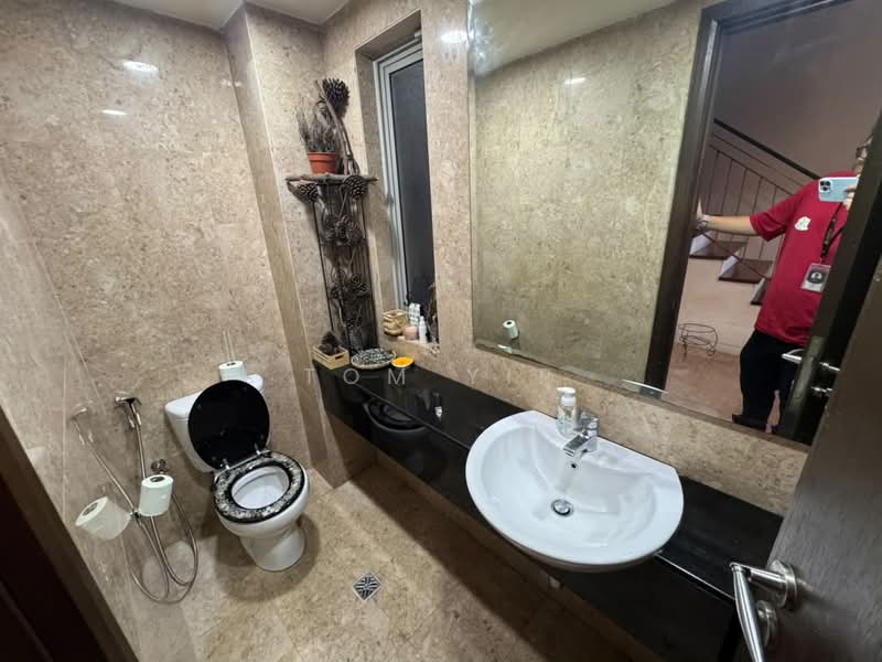 Rumah Berkembar untuk Dijual di Sri Hartamas (Kuala Lumpur) - Tom Yip - Bathroom - PropertyGuru.com.my