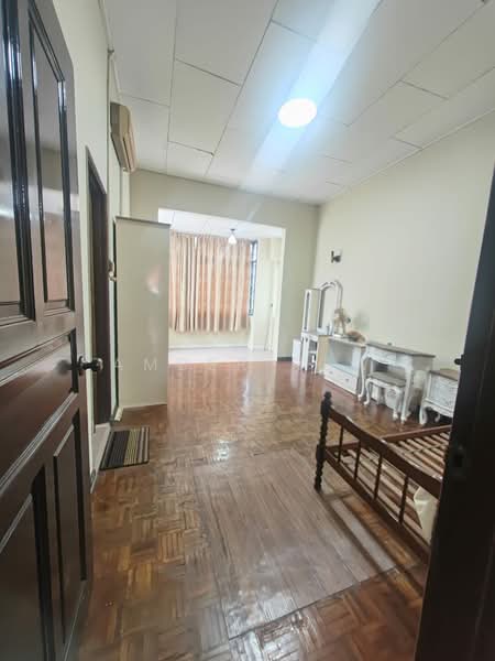 Rumah Teres 2-Tingkat untuk Dijual di Taman Desa Skudai (Skudai) - Amber Hew - PropertyGuru.com.my