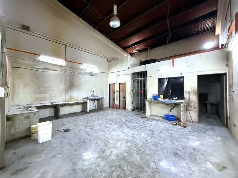 Terrace Factory for Sale in Bandar Baru Permas Jaya (Permas Jaya) - Karl Lim - Interior - PropertyGuru.com.my