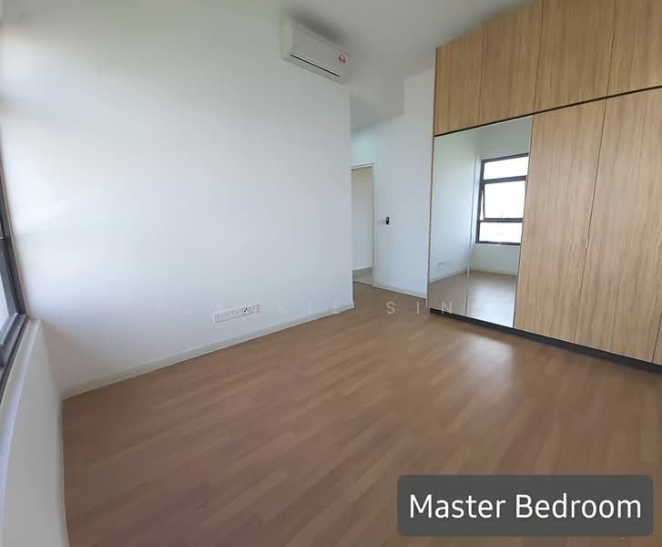 Apartment for Rent at Lakeville Residence - Frankie Sing - Master Bedroom - PropertyGuru.com.my