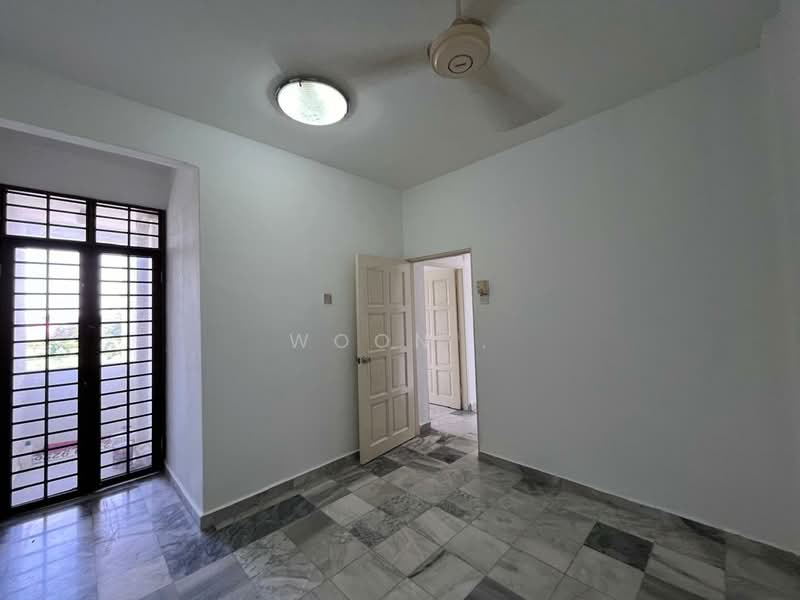 Pangsapuri untuk Dijual di Kenanga (Park View Court) - Woon . - Interior - PropertyGuru.com.my