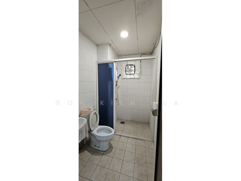 Rumah Teres 2 Tingkat untuk Dijual di Shah Alam (Selangor) - Goh Kien Hua - Bathroom - PropertyGuru.com.my