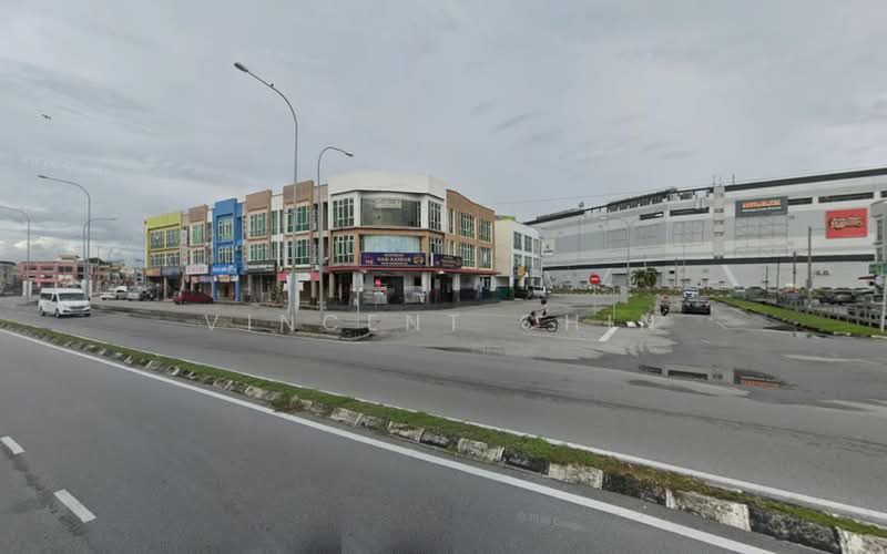 Shop for Sale in Station 18 (Ipoh) - Vincent Chin - Exterior - PropertyGuru.com.my