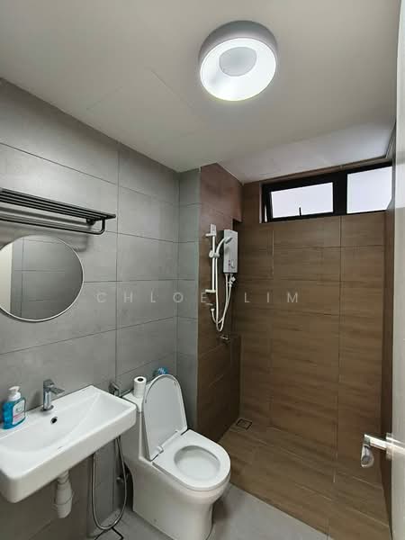 Service Residence for Rent at Vivo Executive Apartment - Chloe Lim - Bathroom - PropertyGuru.com.my