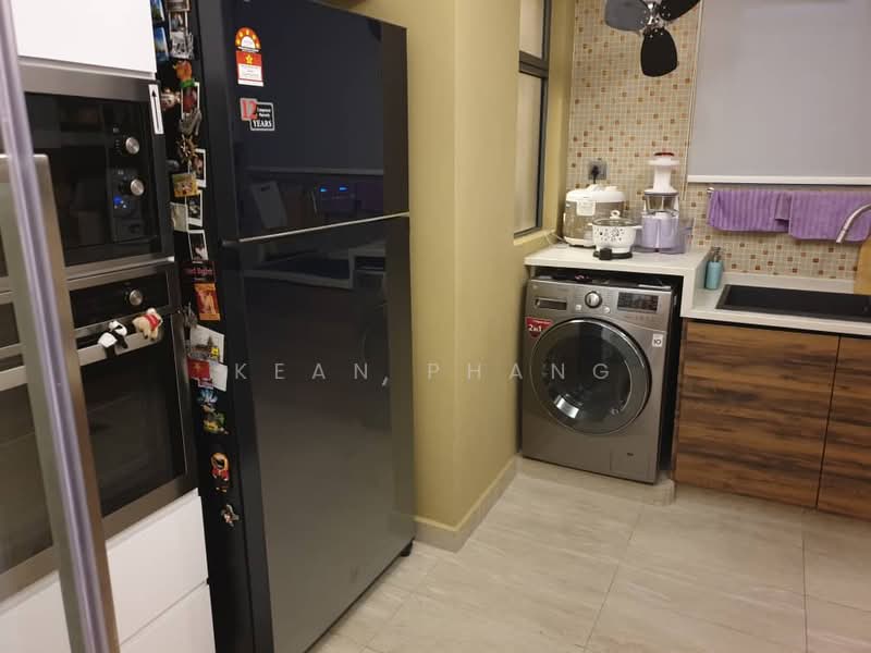 Service Residence for Sale at Zeva @ Equine South - Kean Phang - Kitchen - PropertyGuru.com.my