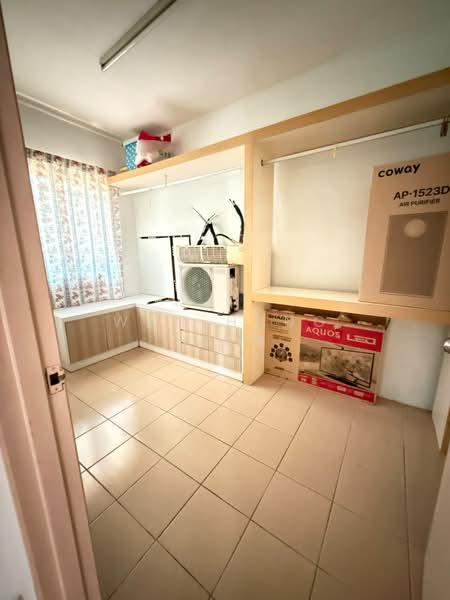 Flat for Sale at Taman Sri Ehsan - Wan Hung Liew - Interior - PropertyGuru.com.my