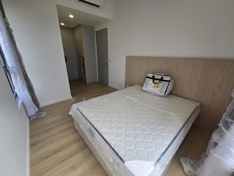 Service Residence for Rent at The Meg Serviced Residence - Patrick . - Bedroom - PropertyGuru.com.my