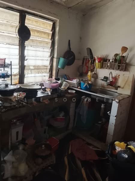 Rumah Teres untuk Dijual di Hulu Langat (Selangor) - Lee Soo Bee - Kitchen - PropertyGuru.com.my