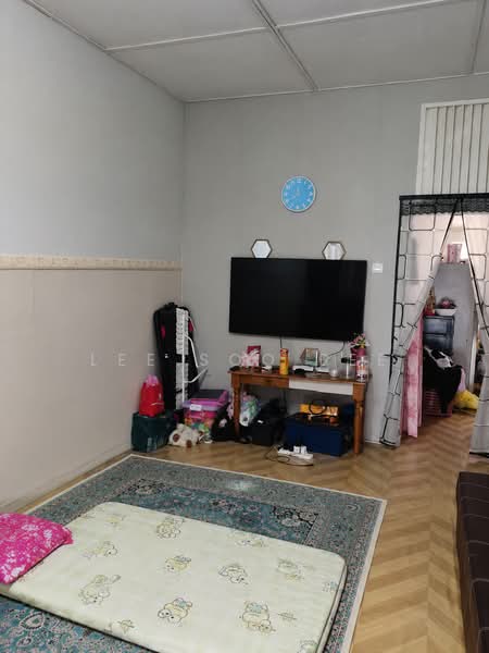 Rumah Teres untuk Dijual di Hulu Langat (Selangor) - Lee Soo Bee - Living Room - PropertyGuru.com.my