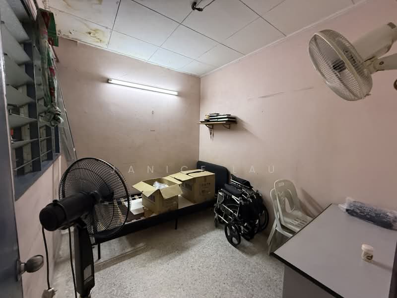 Rumah Teres 1 Tingkat untuk Dijual di Bandar Kinrara Seksyen 2 (Bandar Kinrara) - Janice Lau - Bedroom - PropertyGuru.com.my