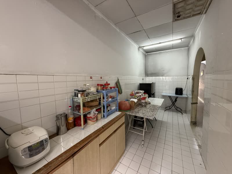 Rumah Teres 1 Tingkat untuk Dijual di Bandar Kinrara Seksyen 2 (Bandar Kinrara) - Janice Lau - Kitchen - PropertyGuru.com.my