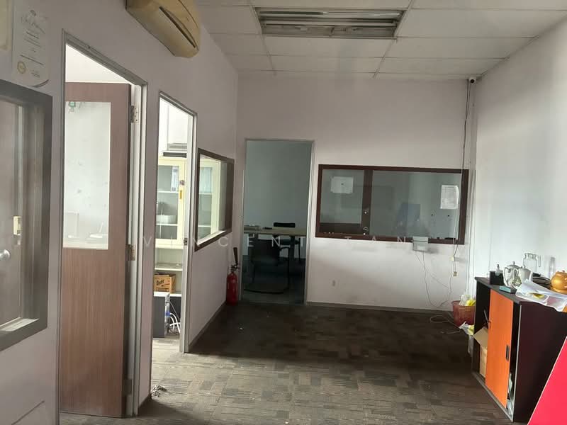 Detached Factory for Rent in Nilai (Negeri Sembilan) - Vincent Tan - Interior - PropertyGuru.com.my