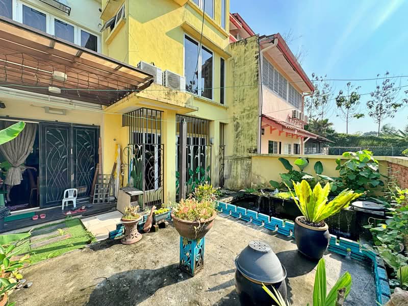 3-storey Terraced House for Sale in Taman Esplanad (Bukit Jalil) - CK Yee - PropertyGuru.com.my
