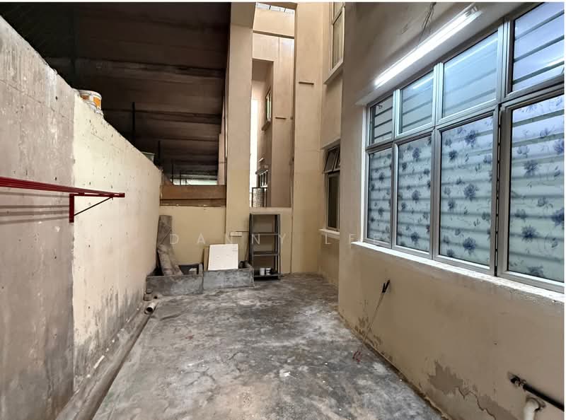 Pangsapuri untuk Dijual di Taman Lagenda Mas - Danny Lee - Exterior - PropertyGuru.com.my
