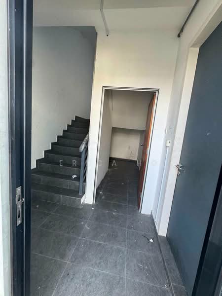 Cluster Factory for Rent in Eco Business Park 2 Senai (Senai) - Erica Ho - Entrance - PropertyGuru.com.my