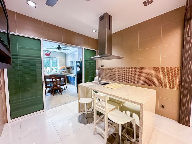 Semi-Detached House for Sale in Gombak (Selangor) - Izzati Radin - Kitchen - PropertyGuru.com.my
