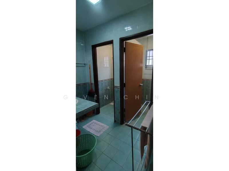 Semi-Detached House for Sale in Kajang (Selangor) - Given Chin - Bathroom - PropertyGuru.com.my