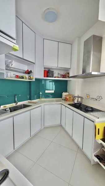 Kondominium untuk Dijual di Regency Heights Condo - Yeap Yu Quan - Kitchen - PropertyGuru.com.my