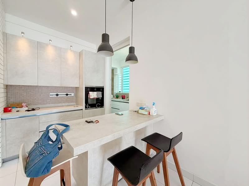 Kondominium untuk Dijual di Elit Heights @ Bayan City - Vincent Ooi - Kitchen - PropertyGuru.com.my